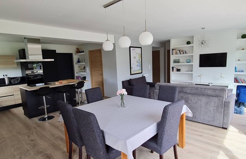 Gouville-sur-Mer House | Bright new wooden house with enclosed garden 5 minutes from the beach