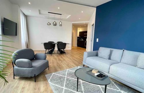 Quartier du Mail Apartment | Bright newly renovated apt with AC