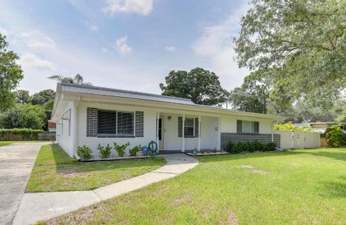 Pinellas Park House | Bright Pinellas Park Getaway with Private Pool!