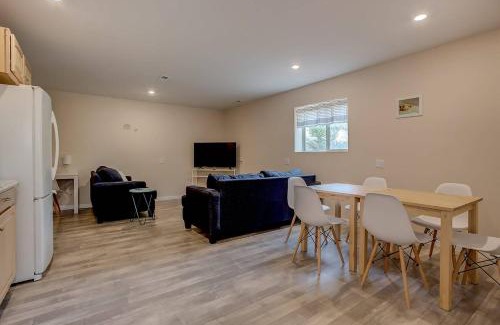 Northeast Colorado Springs Apartment | Bright & Private 2-Bedroom 1100-sqft COS Apartment