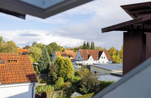 Ahrensburg Apartment | Bright & quiet, 200m to the subway