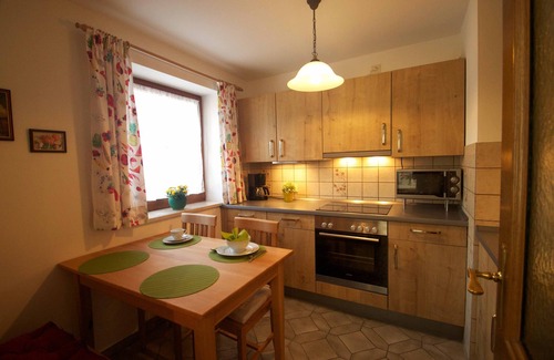 Bischofswiesen Apartment | Bright, quiet apartment (75m²) on the ground floor of a 2-family house in a country house style