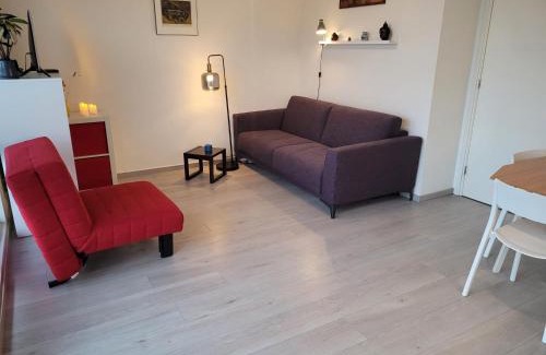 Slotervaart House | Bright room with kitchen