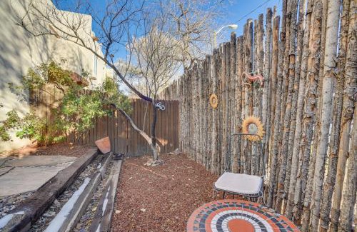Southside Apartment | Bright Santa Fe Condo about Half-Mi to Meow Wolf!