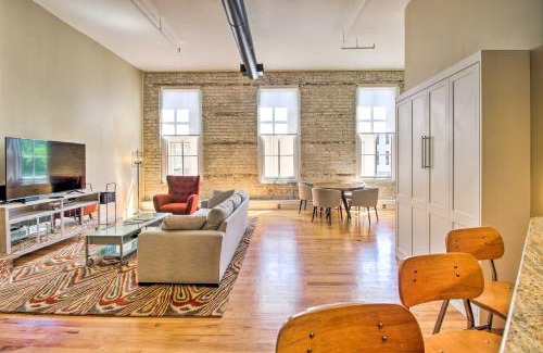 Historic District - North Apartment | Bright Savannah Loft in Historic District!