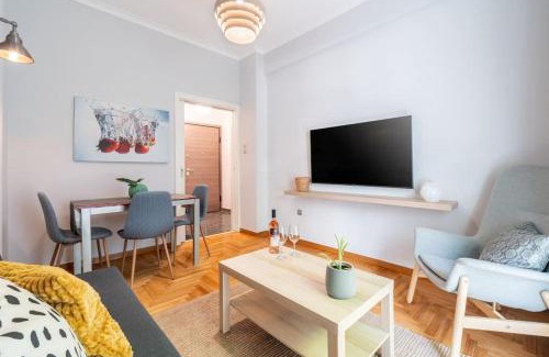 Filopappou Apartment | Bright Serenity 1DR Apt in Koukaki