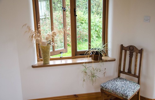 Saint Gennys House | Bright spacious,converted barn near beach at Crackington Haven, nr. Bude.