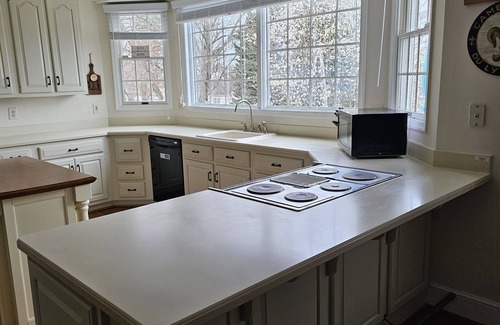 Harper's Choice House | Bright spacious 5 bedroom home, Easy Access DC/Baltimore/Annapolis