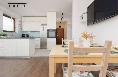 Bielany Apartment | Bright & Spacious Family Apartment Bielany with Parking Garage in Warsaw