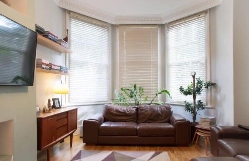 Streatham Hill Apartment | Bright & spacious modern 2 bedroom apartment