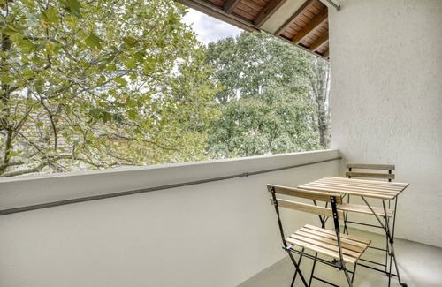 St. Johann Apartment | Bright St. Johann 3 Room w/Storage & W/D, nr Local Market, by Blueground