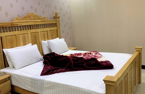 Azad Kashmir Hotel | Bright star Hotel and Restaurent