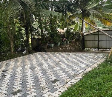Kamburugamuwa Apartment | Bright Stay