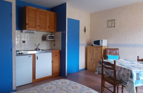 Barbotan-les-Thermes Apartment | Bright studio for 2 people with balcony and free WiFi, near Lake Uby