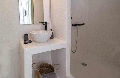 Pyrgos Apartment | Bright Studio with a view