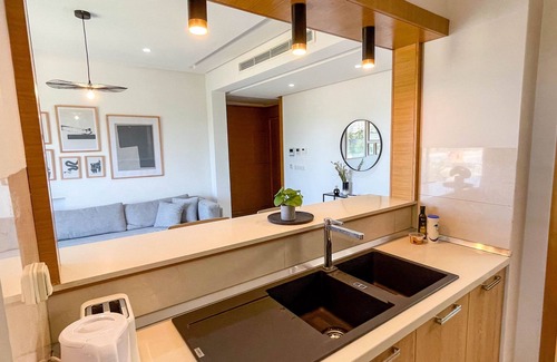 Jardins De Carthage Apartment | Bright & Stylish 1bd flat in Jardins De Carthage
