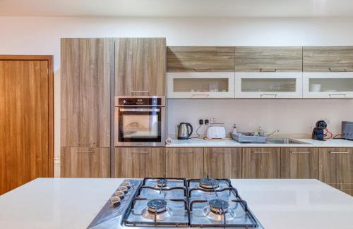 Kalkara Apartment | Bright,stylish 2bedroom apartment in village centre