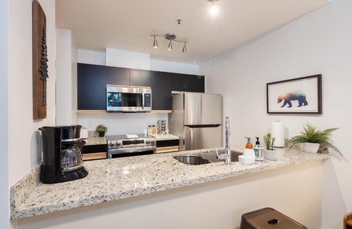 Blackcomb Hotel | Bright Suite at Ski In/Out Glacier Lodge!