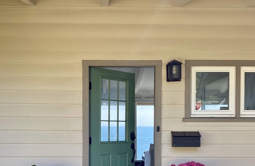 West Mesa Cottage | Bright, Sunny Oceanfront Beach Cottage in Santa Barbara!