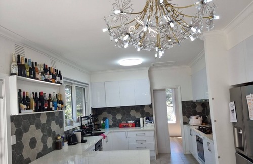 Greensborough House | Bright Sunny Room in Greensborough