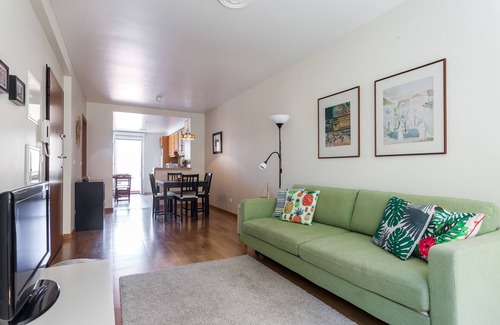 Merces Apartment | Bright Terrace Apartment in Sunny Lisbon Center, Principe Real