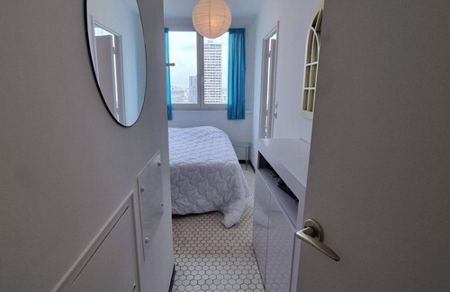 Triangle de Choisy Apartment | Bright, unoverlooked apartment