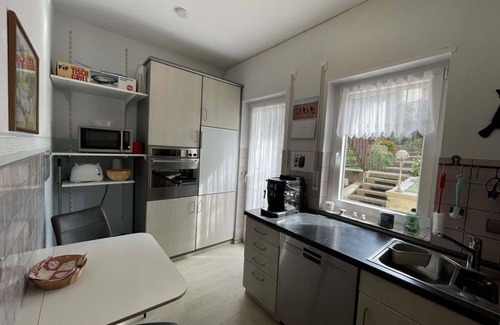 Neunkirchen Apartment | Bright vacation apartment on the first floor - Haus am Berg