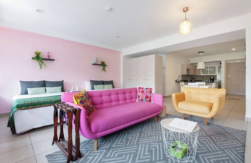 Colonia Centro Apartment | Bright & Vibrant | City Center & Mesmerising View