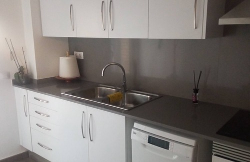 Cornella de Llobregat Apartment | BRIGHT WITH ELEVATOR AND GARAGE. SUBWAY, STREETCAR, TRAIN, BUS. IDEAL FOR EXECUTIVES.