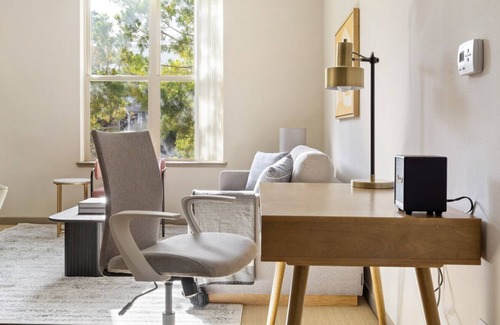 Contra Costa Centre Apartment | Bright Walnut Creek 2BR w/ Gym, Pool & Spa, steps to BART, by Blueground