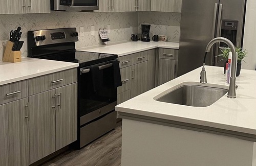 Dallas Apartment | Brightly❤ @ Medical Center|Dwtwn | Love Field| 1BR