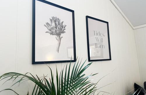 Flekkerøy Apartment | Brightside Apartment