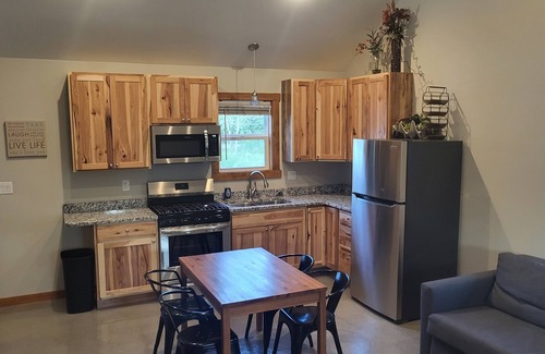 Rensselaer Cabin | Brightstone Lake North East Cabins
