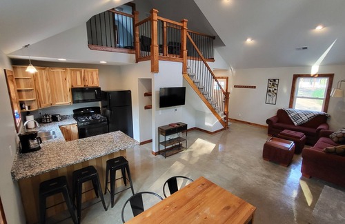 Rensselaer Cabin | Brightstone Lake North East Cabins