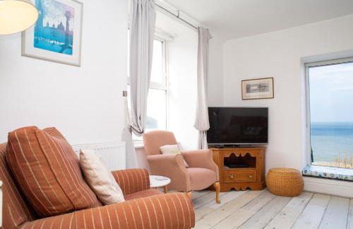Tan-y-groes House | Brigydon Tresaith