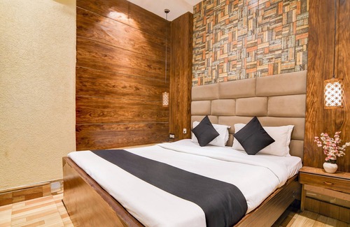 Kolkata Hotel | BRILL MARINA