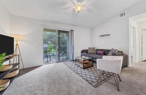 Trailer Estates Apartment | Brilliant & Spacious 1BR w Gym Pool Tennis Court