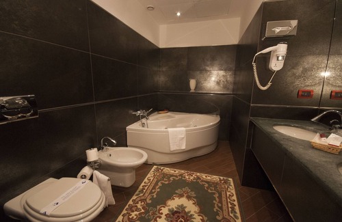 Poirino Hotel | Brindor Hotel