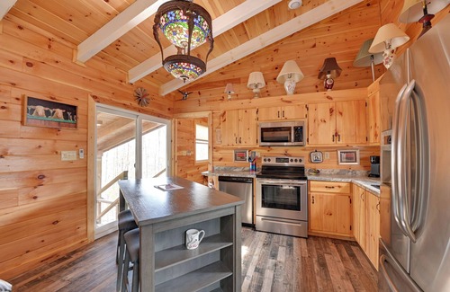Frenchburg Cottage | Bring a Pet: Peaceful Frenchburg Cabin on 1 Acre