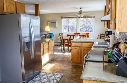Miles City Condo | Bring the whole crew - in town