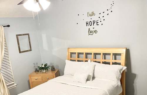 Northside House | Bring the whole family to this great place with lots of room for fun.