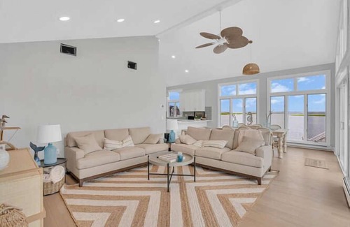 Ocean Beach III House | Bring your boat! Bay Front Contemporary with New In-ground Salt Water Pool