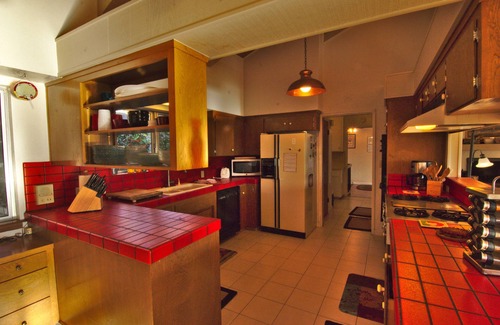 Fish Camp Ski Chalet | Bring Your Family Home to the Spacious Yosemite Trestlewood Chalet!