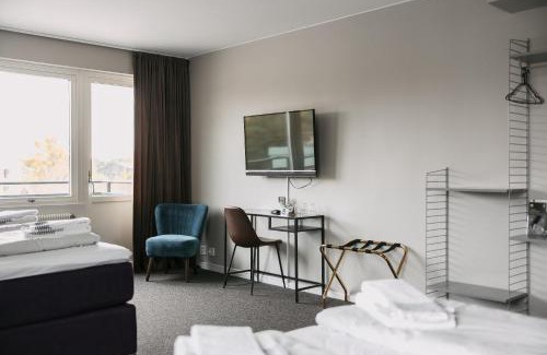 Hova Hotel | BriQ Hotell