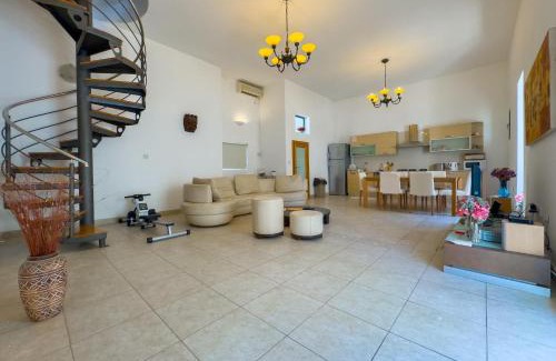 Zebbug House | Brisa Marina