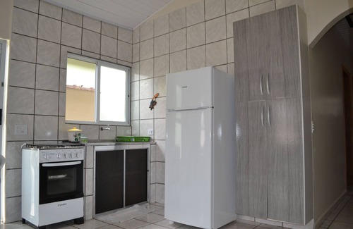 Maranduba House | BRISAS DA PRAIA CONDOMINIUM - HOUSE WITH 2 BEDROOMS, WIFI, BARBECUE AND 3 PARKING SPACES