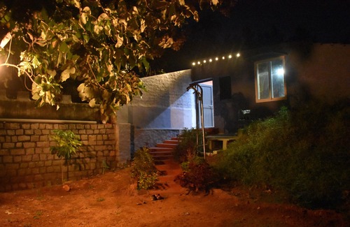 Kamalapur Other | Brise cottage with private pool and pantry