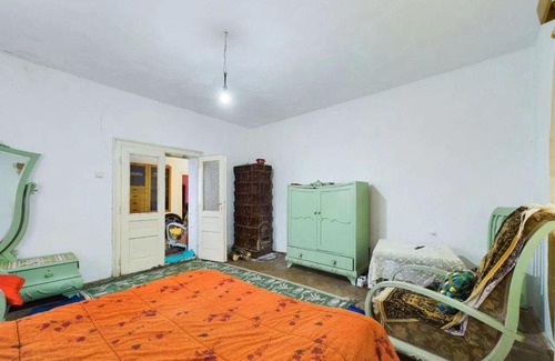 Fairview Apartment | BriseboisLU