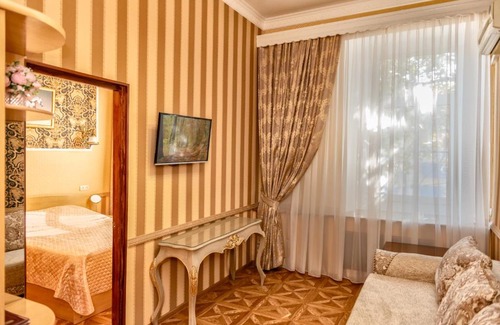 Taganrog Hotel | Bristol-Central Hotel