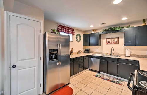 Bristol House | Bristol Escape w/Patio, 2 Mi to Downtown!